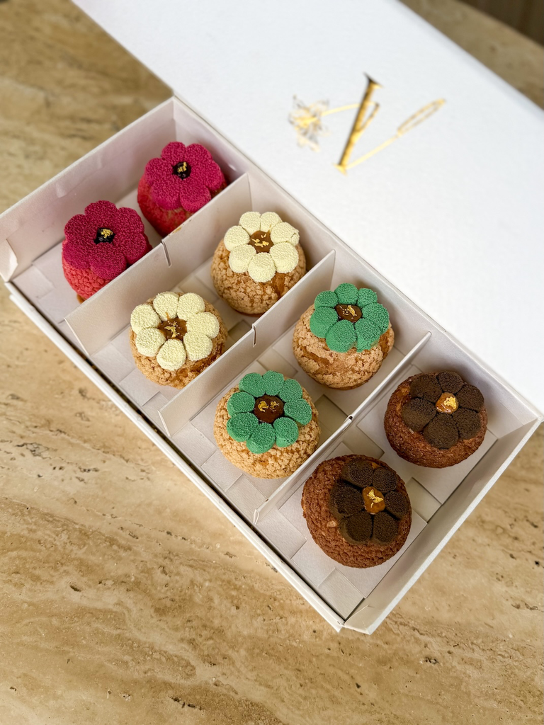 Box of 8 Choux Pastries